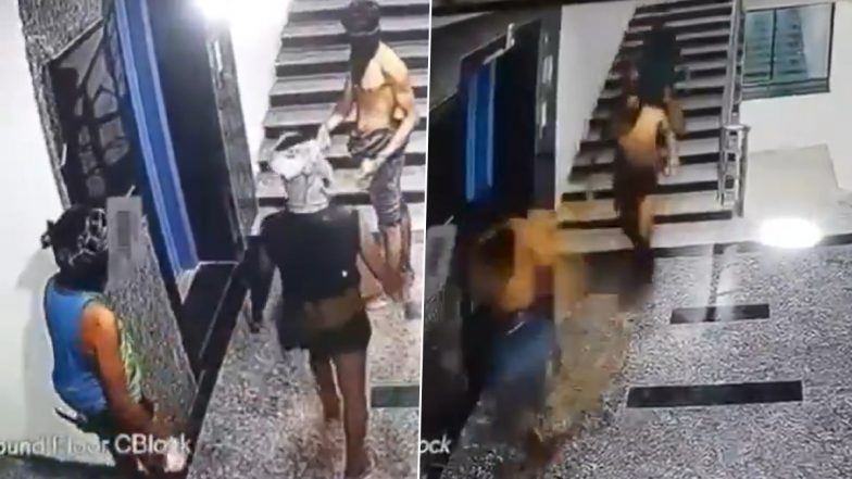 'Chaddi Gang' Theft Video: मणिकोंडा के अपार्टमेंट में 'चड्डी गैंग' का धावा; झील किनारे की फेंसिंग काटकर फ्लैट में घुसे 6 चोर, महिला को हथियार से धमकाकर नकदी-घड़ियां लूटीं