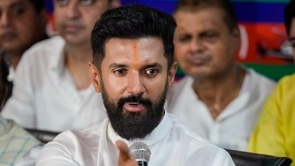 Chirag Paswan Threat: केंद्रीय मंत्री चिराग पासवान को मिली जान से मारने की धमकी, पत्र में 'कट्टर आतंकियों' का जिक्र; गृह मंत्रालय और CRPF अलर्ट