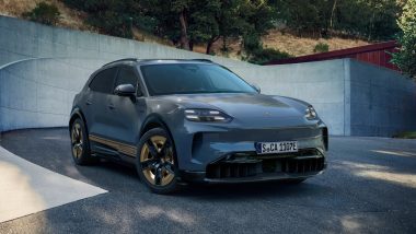 Porsche Cayenne Electric भारत में लॉन्च, 642KM की रेंज और 2.5 सेकेंड में 0-100 की रफ्तार; जानें कीमत और फीचर्स