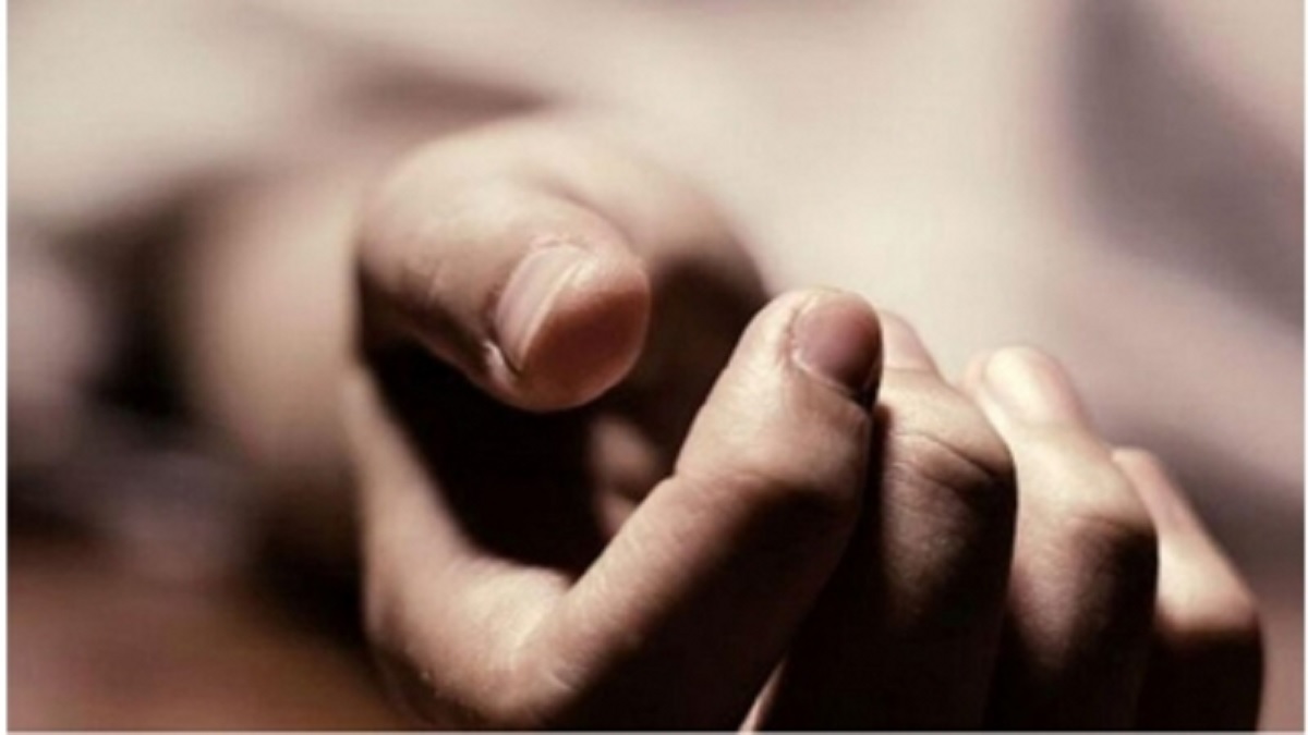 Gujarat Police Station Death: घर लौटने के लिए पुलिस से मांगी थी मदद, अहमदाबाद के थाने में फंदे से लटका मिला यूपी का प्रवासी मजदूर