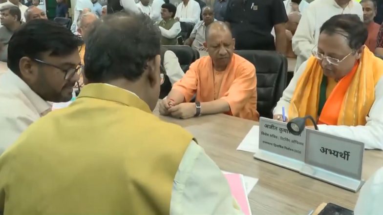 UP Rajya Sabha Elections: राज्यसभा चुनाव के लिए BJP के 8 उम्मीदवारों ने लखनऊ में भरा पर्चा, CM योगी भी रहे मौजूद; VIDEO