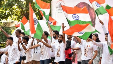 Bengaluru SIR Protest: फ्रीडम पार्क में सीजेपी का 'पीपुल्स ट्रिब्यूनल' और चप्पल प्रदर्शन; ध्रुव राठी, प्रकाश राज और अभिजीत दीपके पहुंचे