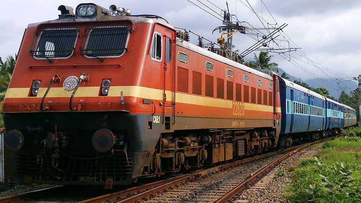 Festive Special Trains 2026: दिवाली, छठ और पूजा पर घर जाना हुआ आसान; मध्य रेलवे ने किया 162 स्पेशल ट्रेनों का ऐलान, अब तक कुल 580 फेरों की घोषणा