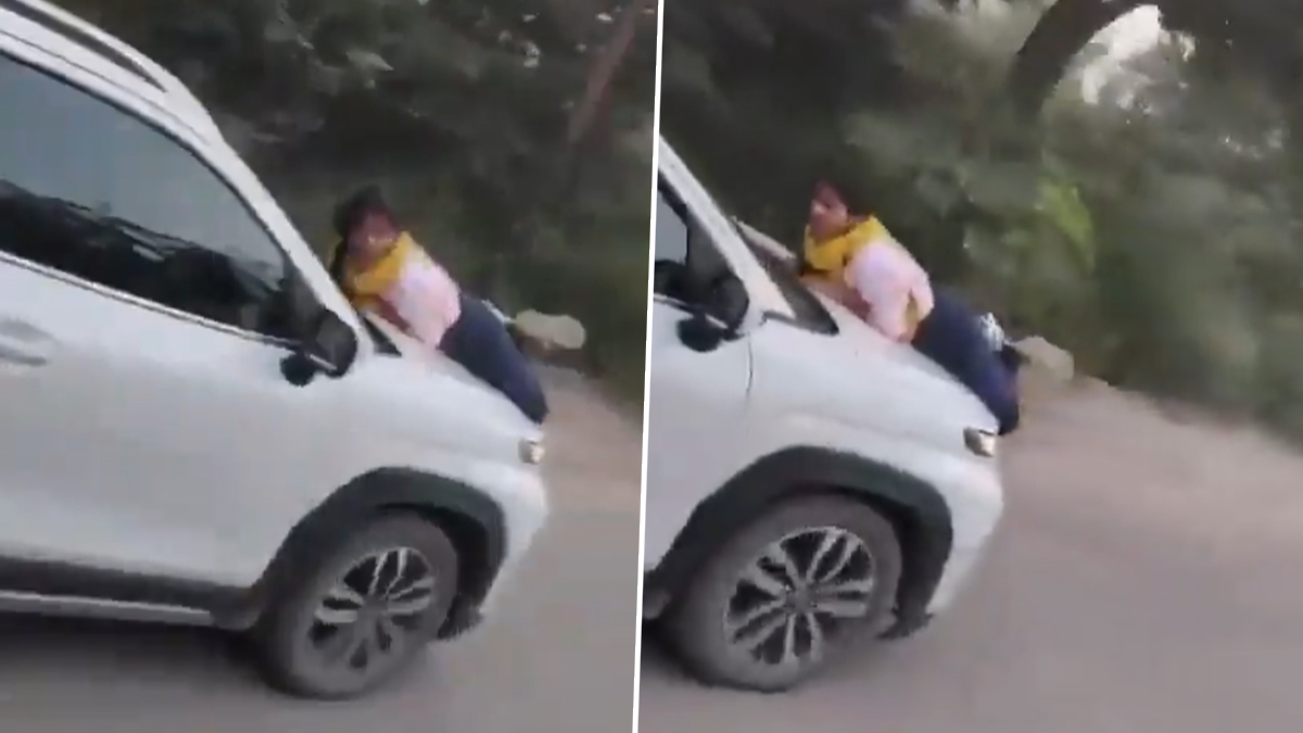 Meerut Viral Video: दूसरी महिला के साथ पति को पकड़ने पहुंची पत्नी, कार के बोनट पर 5 KM तक लटकी रही; आरोपी पति और महिला गिरफ्तार